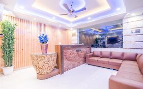 Hotel Festival Mahipalpur At Delhi Airport 