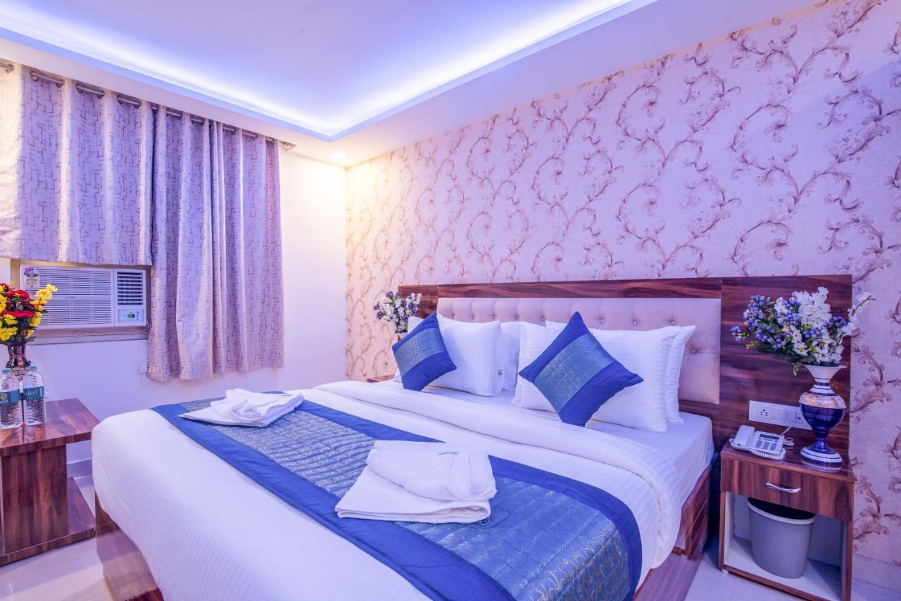 Hotel Festival Mahipalpur At Delhi Airport New Delhi Exterior photo