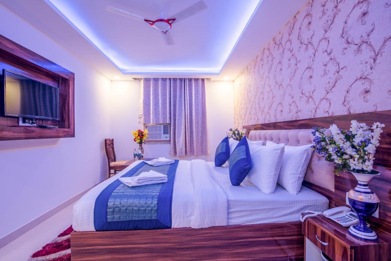 Hotel Festival Mahipalpur At Delhi Airport New Delhi Exterior photo