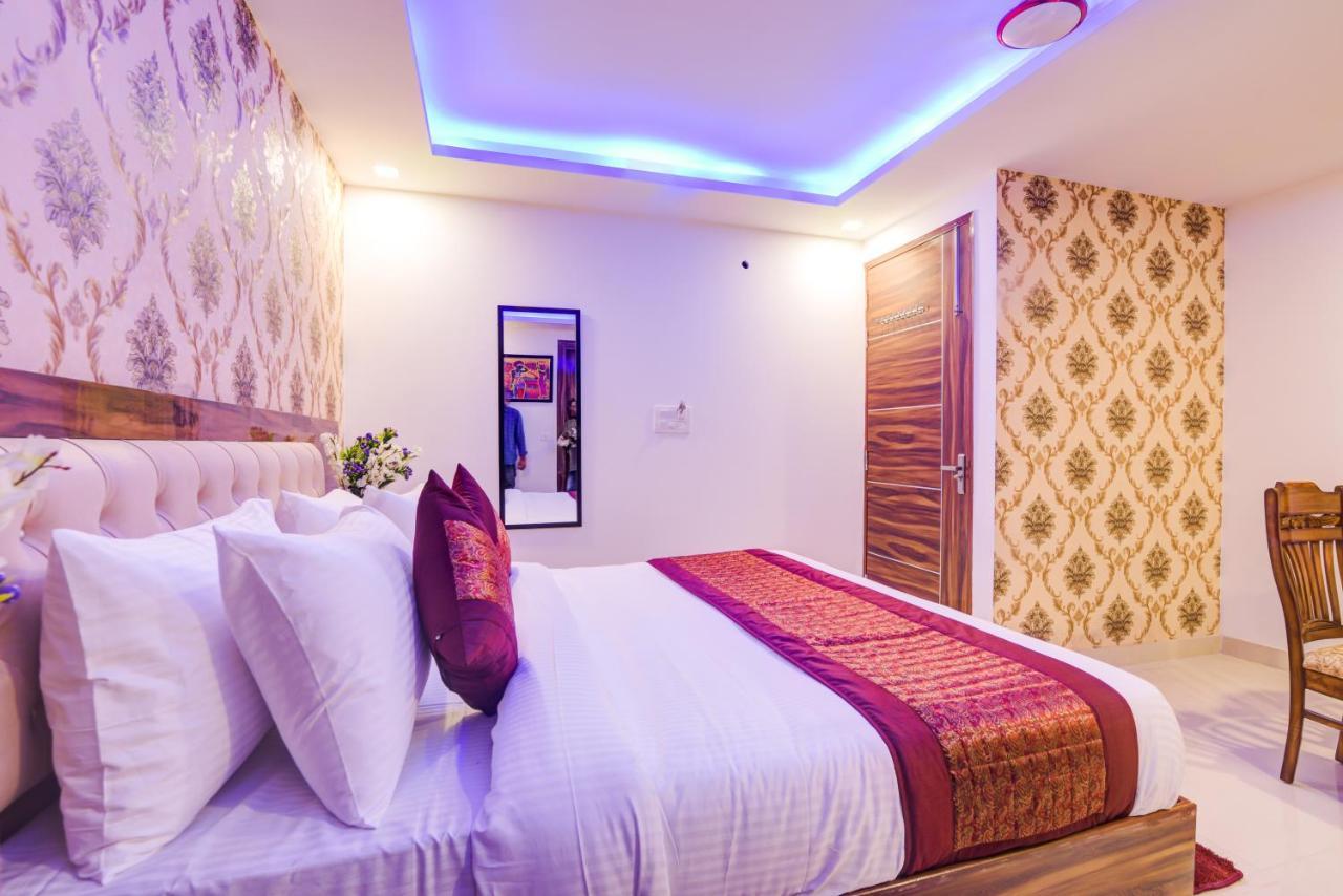 Hotel Festival Mahipalpur At Delhi Airport New Delhi Exterior photo