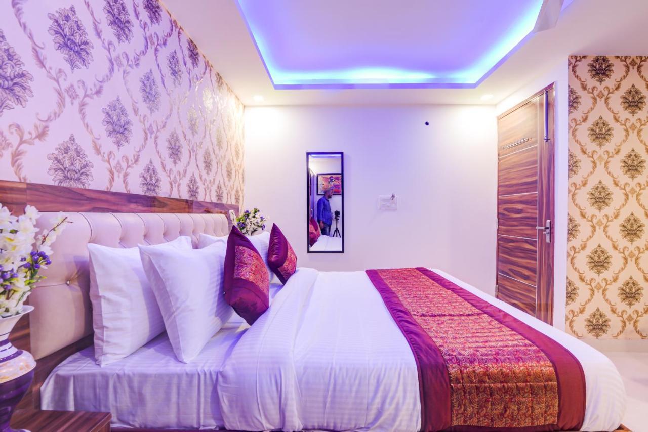 Hotel Festival Mahipalpur At Delhi Airport New Delhi Exterior photo