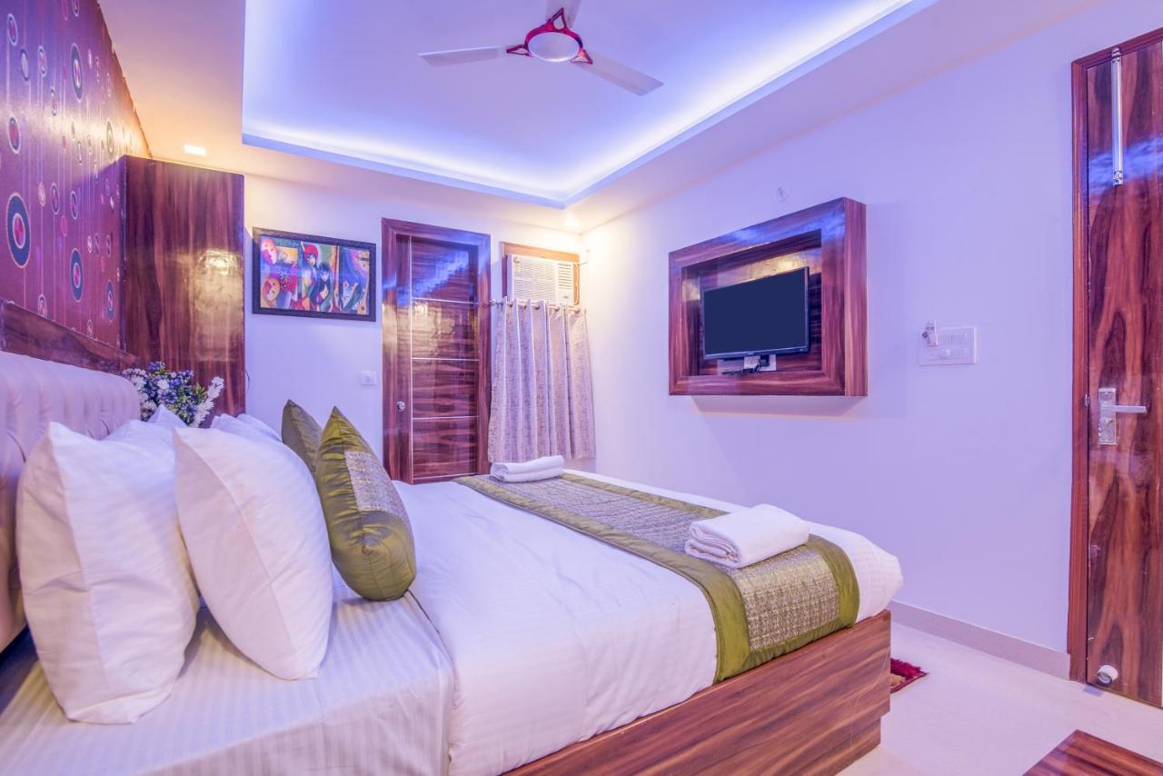 Hotel Festival Mahipalpur At Delhi Airport New Delhi Exterior photo