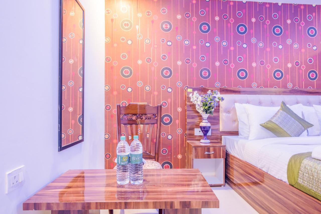 Hotel Festival Mahipalpur At Delhi Airport New Delhi Exterior photo